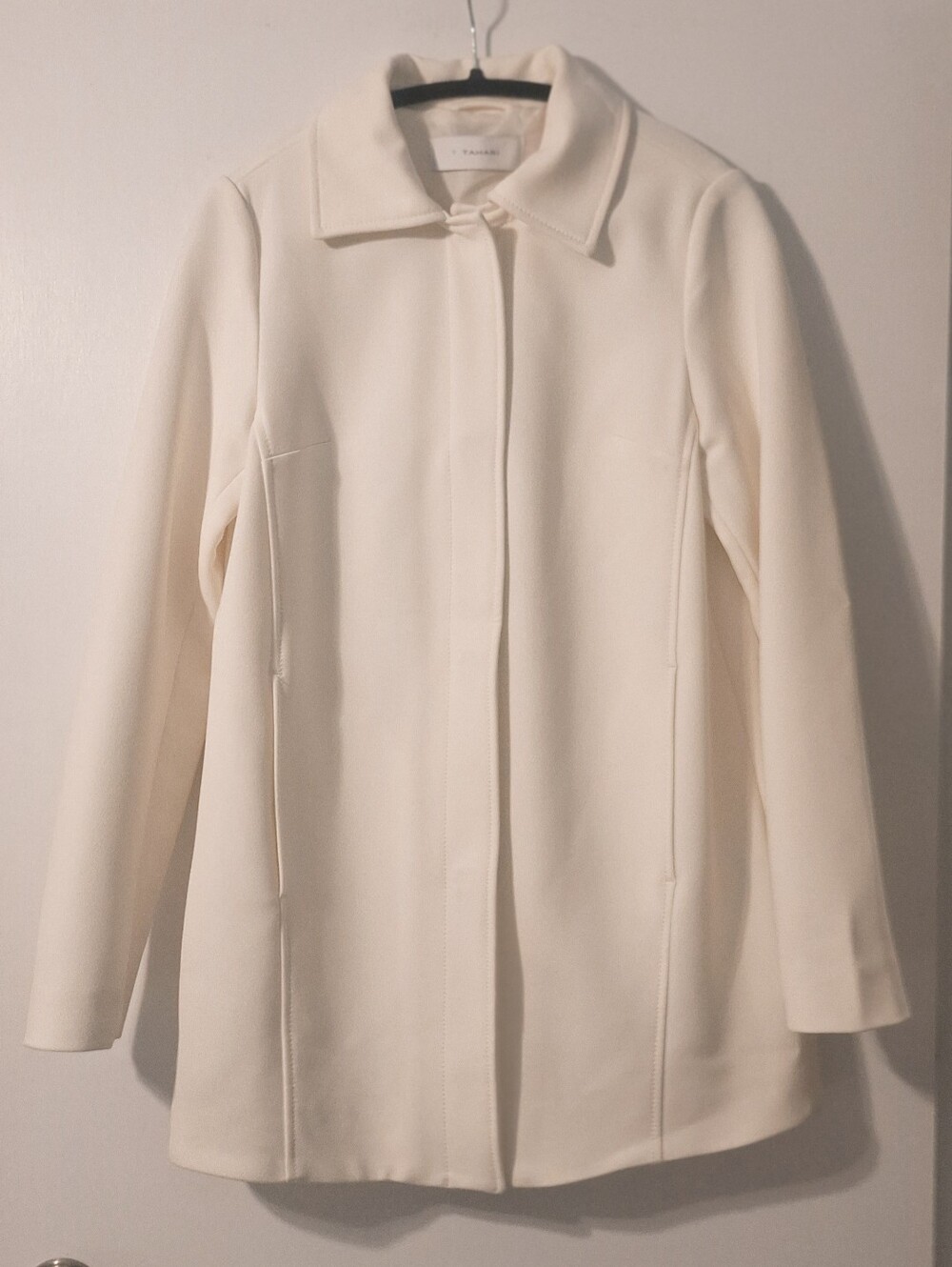 Ivory Single-Breasted Coat - Picture 3 of 13